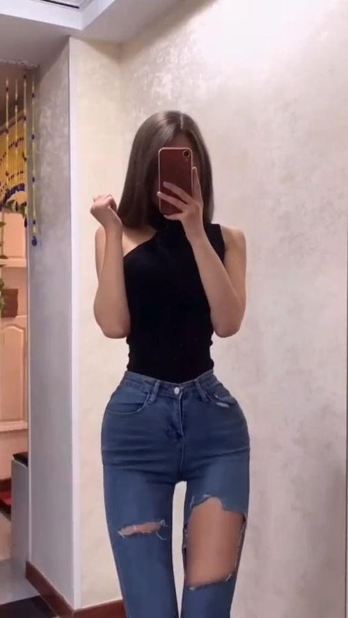 国产美女露脸,镜头下的美丽瞬间  第3张